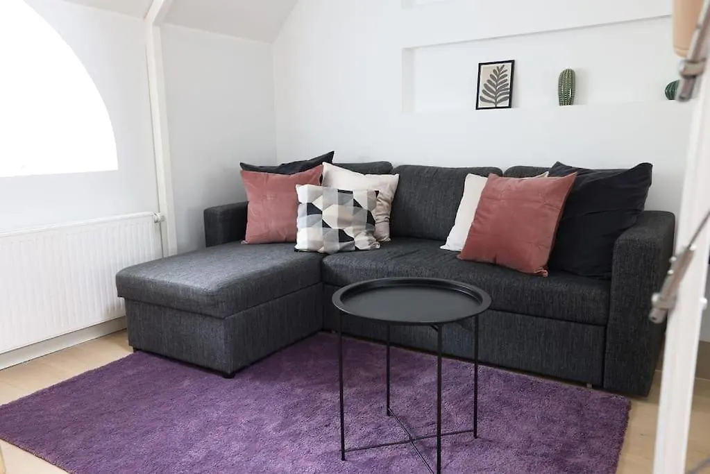 Poista 2Ndhomes Unique 35M2 Studio Penthouse With Sauna & Balcony Helsinki Finland