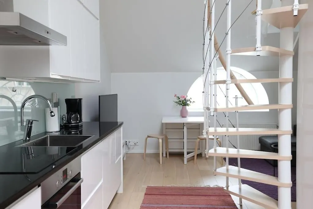Poista 2Ndhomes Unique 35M2 Studio Penthouse With Sauna & Balcony Ελσίνκι Διαμέρισμα